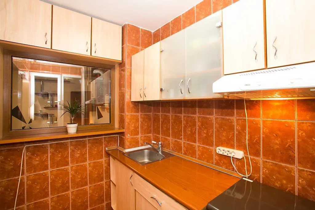 Residence 30 Bucharest 0*,